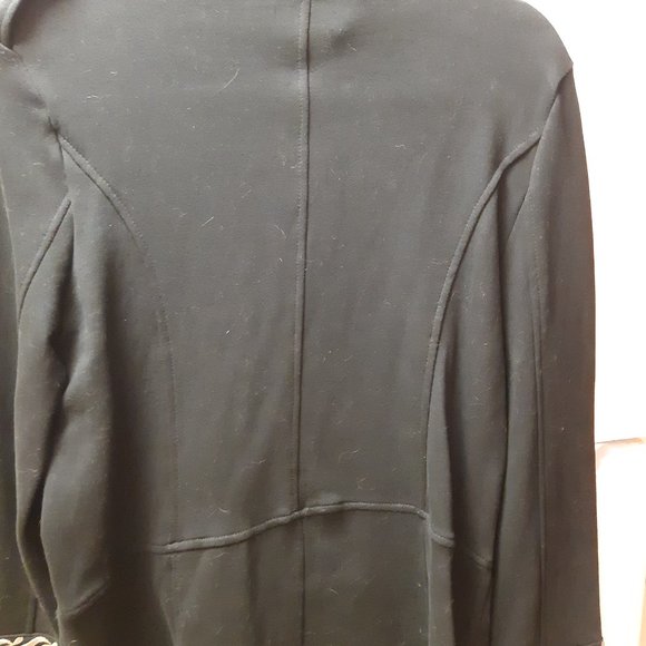 PYRAMID Black and hand stitched gold embroidery - Picture 5 of 6